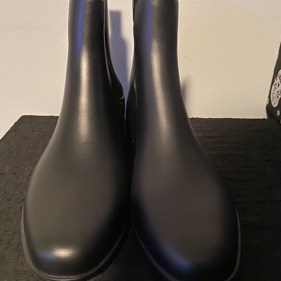 Target Rain Booties - Picture 2 of 5